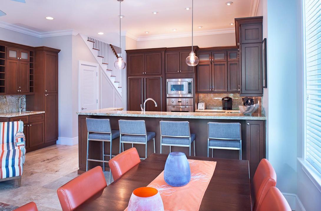 Apartment Windsor Townhomes 3 *